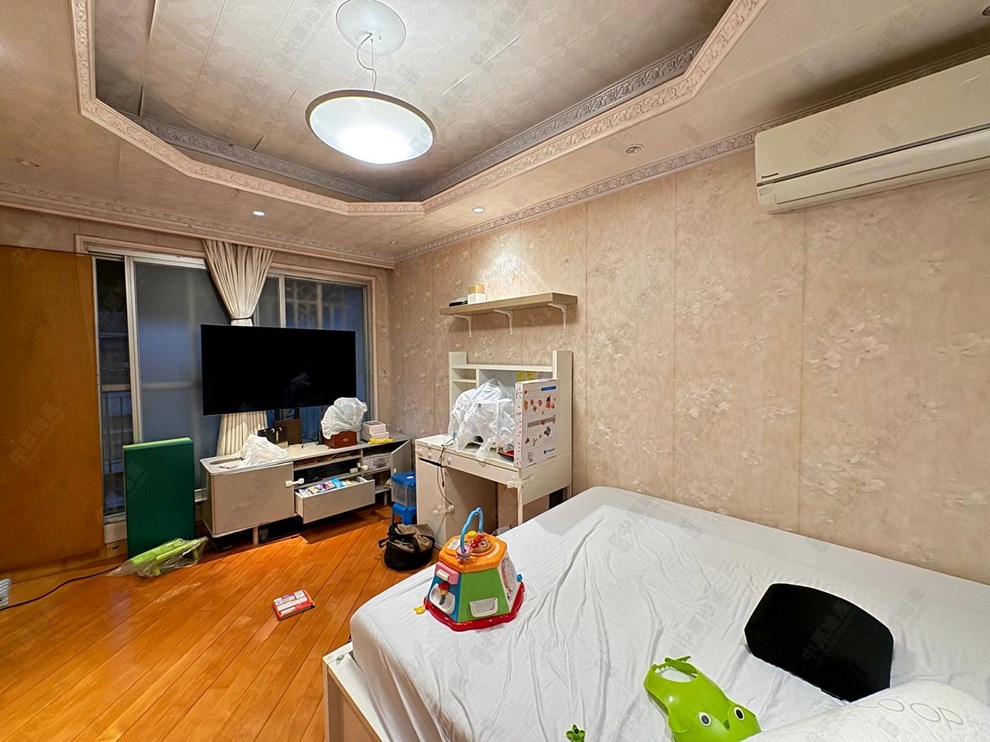 Unit Interior-Master Bedroom