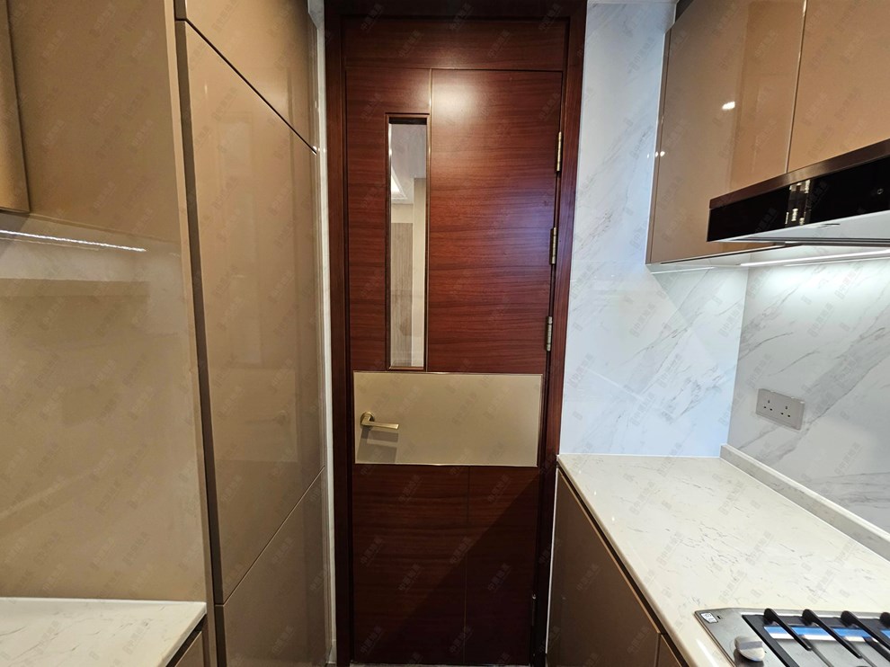 Unit Interior-Kitchen