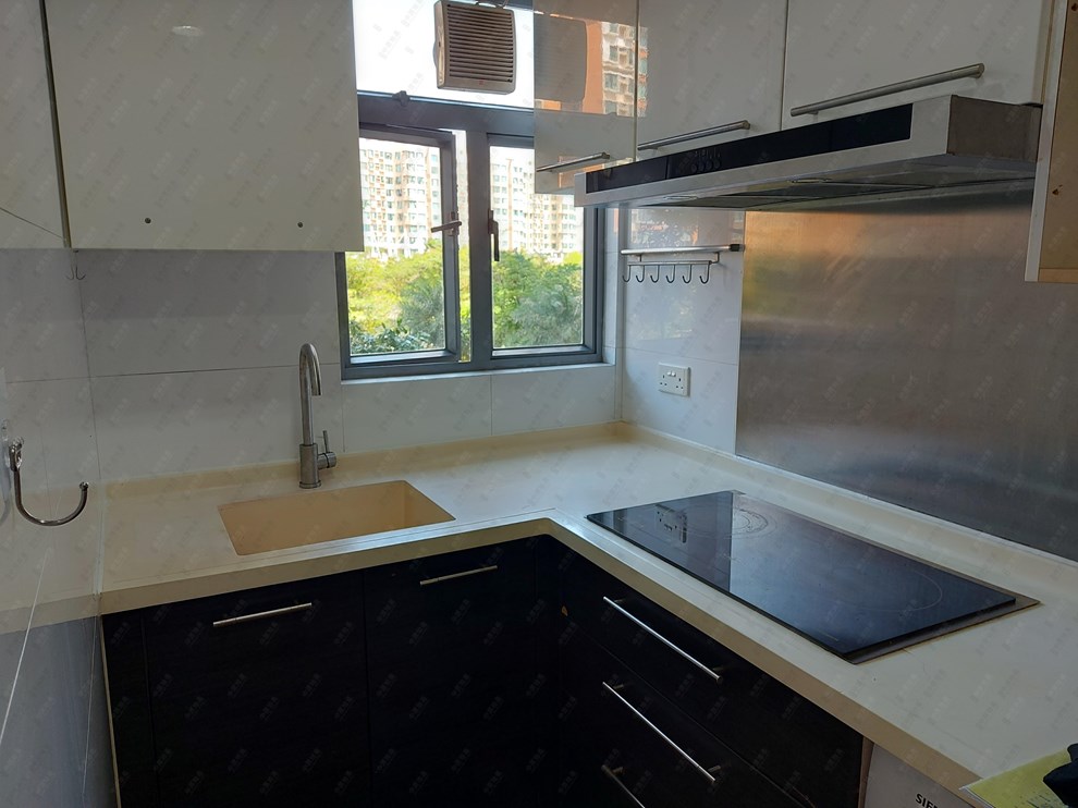 Unit Interior-Kitchen
