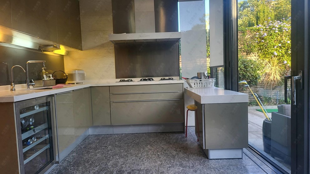 Unit Interior-Kitchen