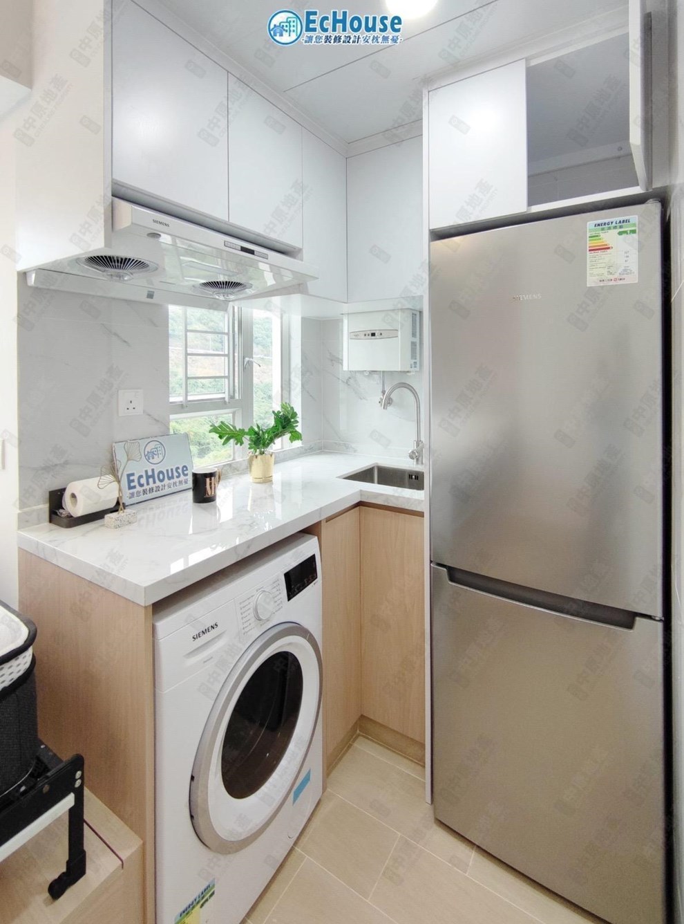 Unit Interior-Kitchen
