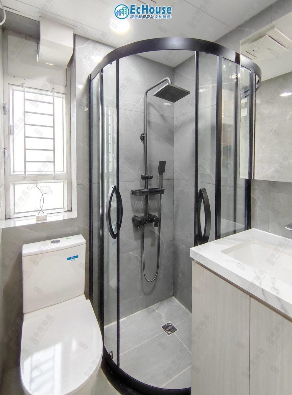 Unit Interior-Bathroom