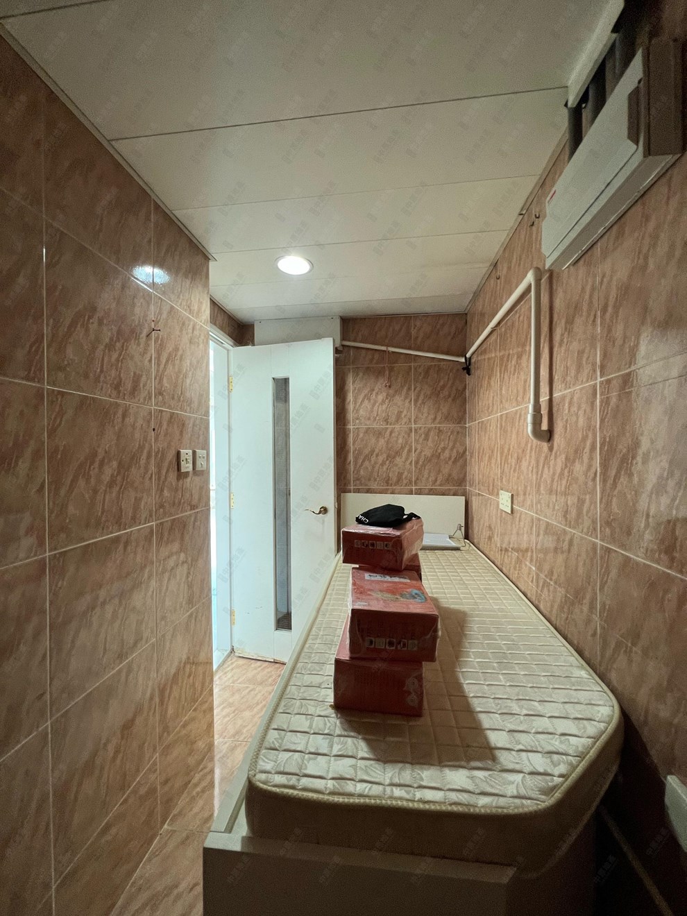 Unit Interior-Maids Room