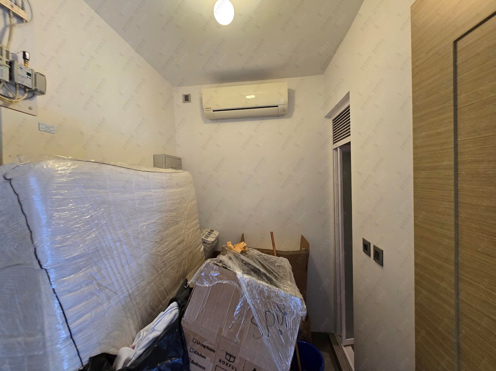 Unit Interior-Maids Room