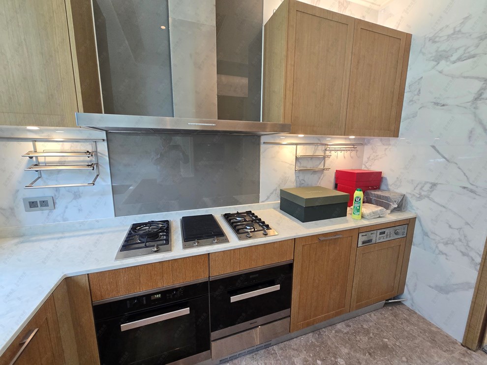 Unit Interior-Kitchen