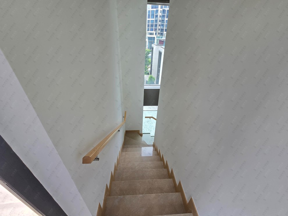 Unit Interior-Internal Staircase