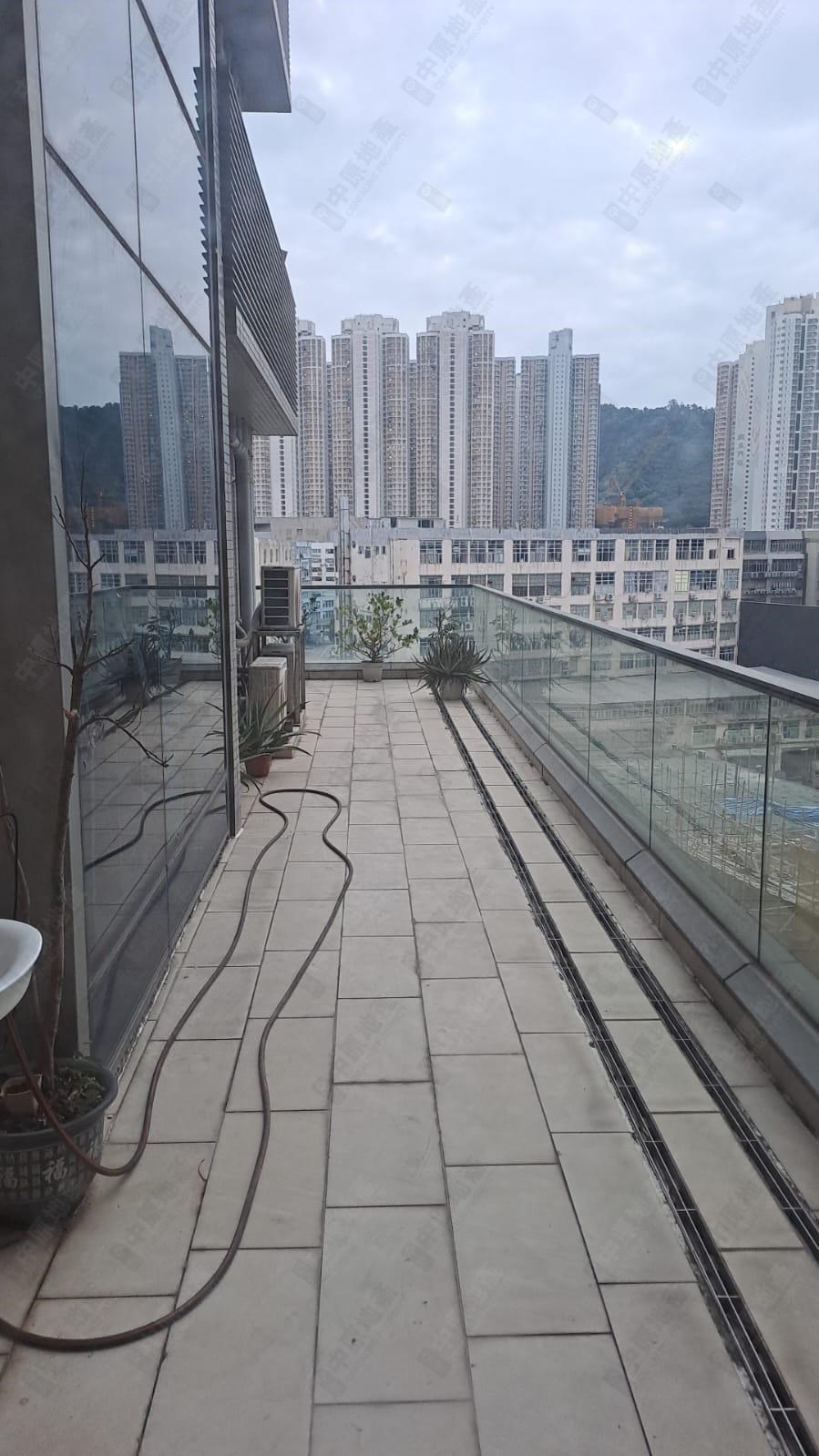 單位外部-平台