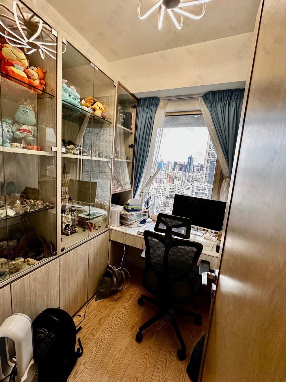 Unit Interior-Study Room