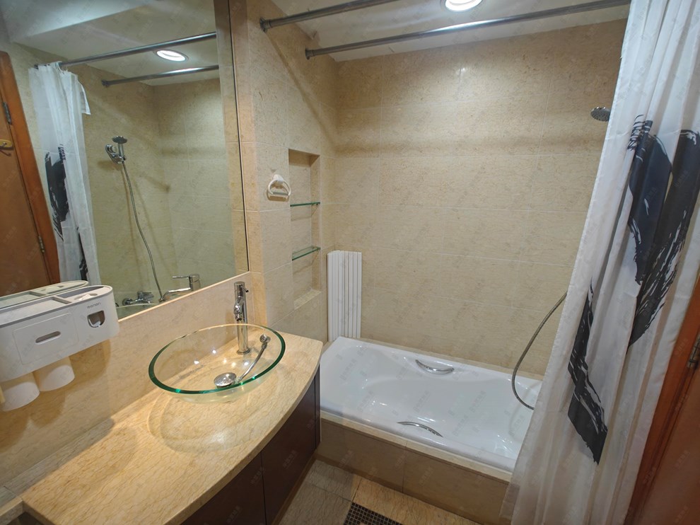 Unit Interior-Bathroom