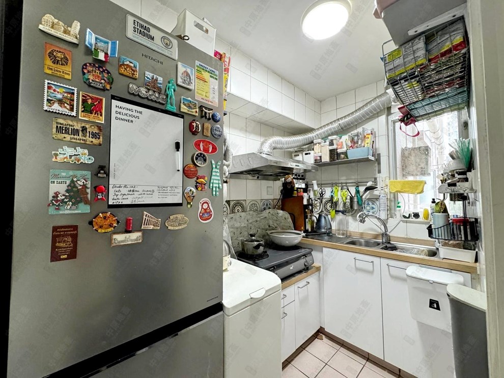Unit Interior-Kitchen