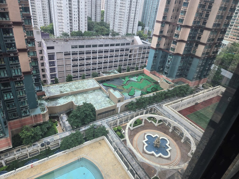 窗外景觀-由睡房
