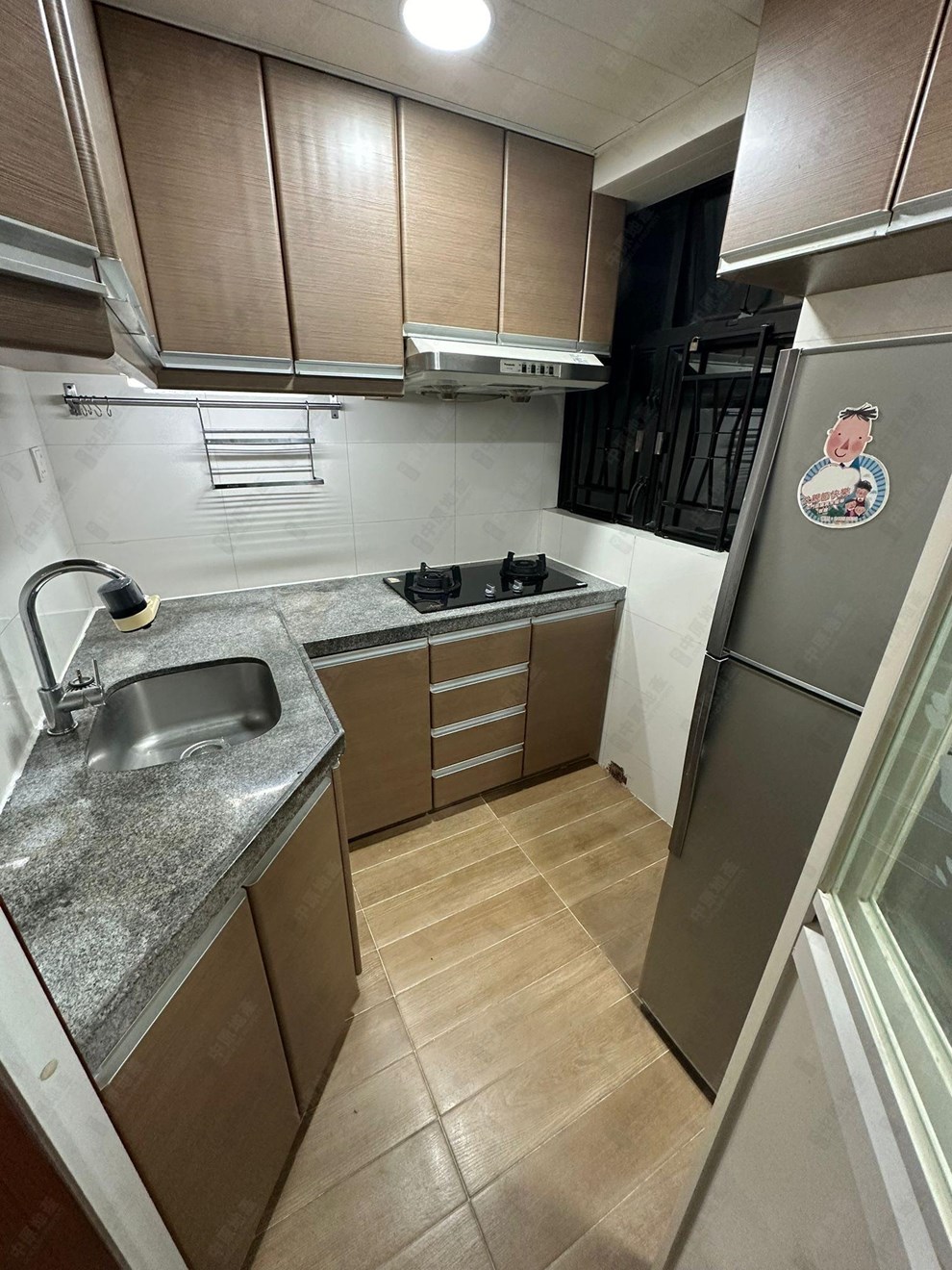 Unit Interior-Kitchen