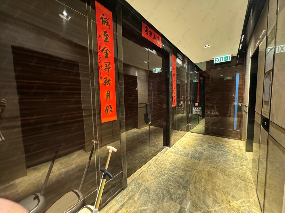 Unit Interior-Door