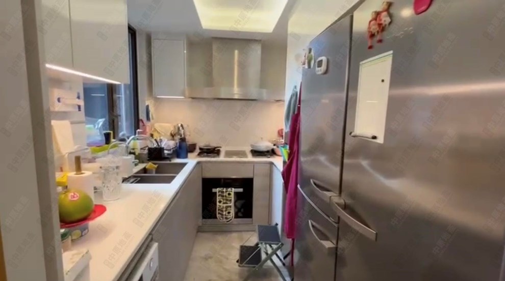 Unit Interior-Kitchen