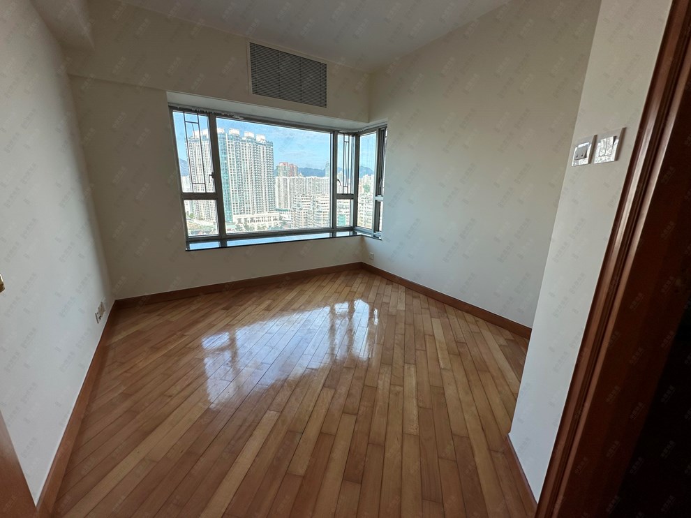 Unit Interior-Master Bedroom