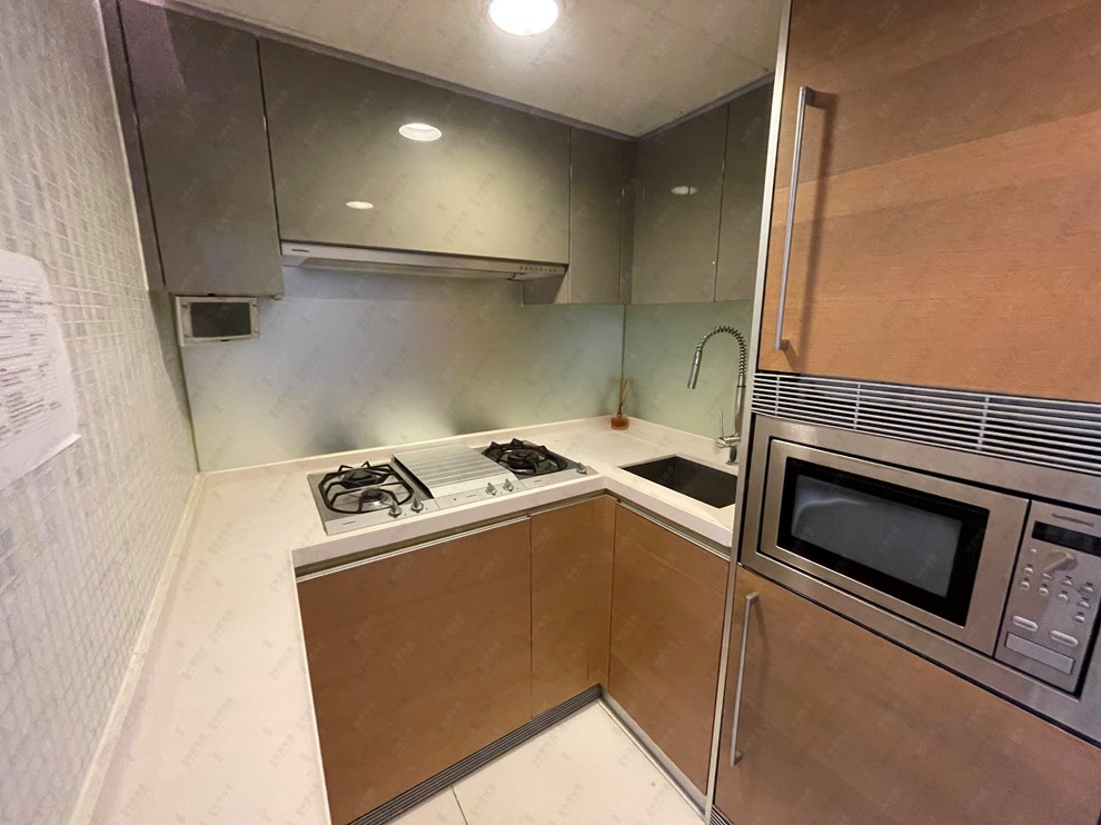 Unit Interior-Kitchen