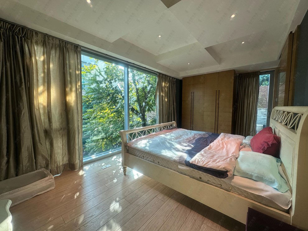Unit Interior-Bedroom