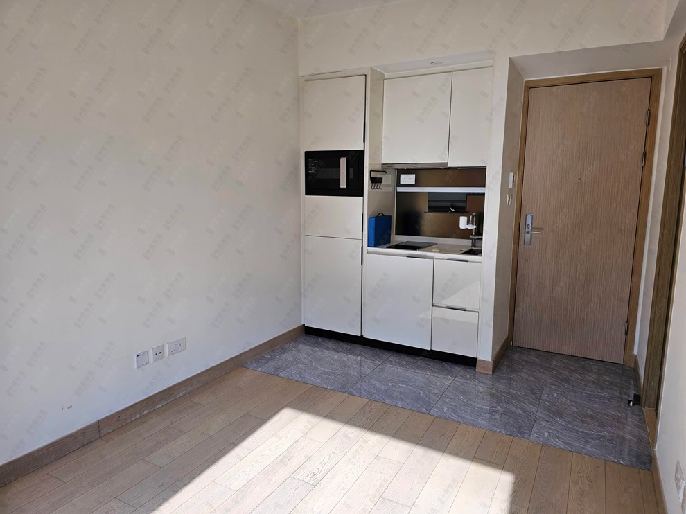 Unit Interior-Kitchen