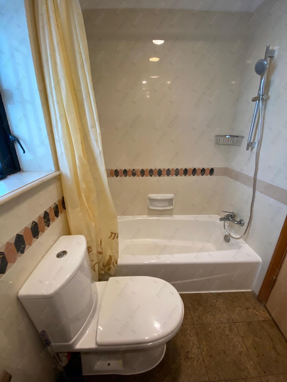 Unit Interior-Washroom