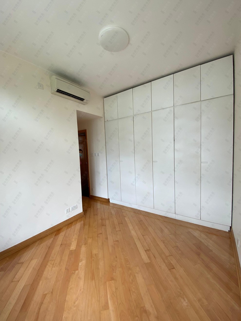 Unit Interior-Master Bedroom
