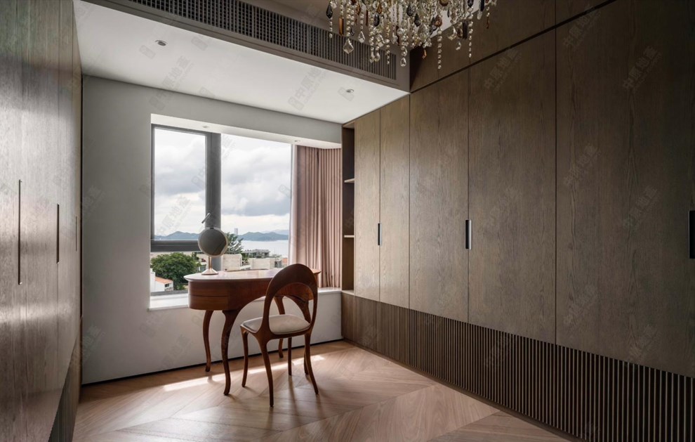 Unit Interior-Study Room