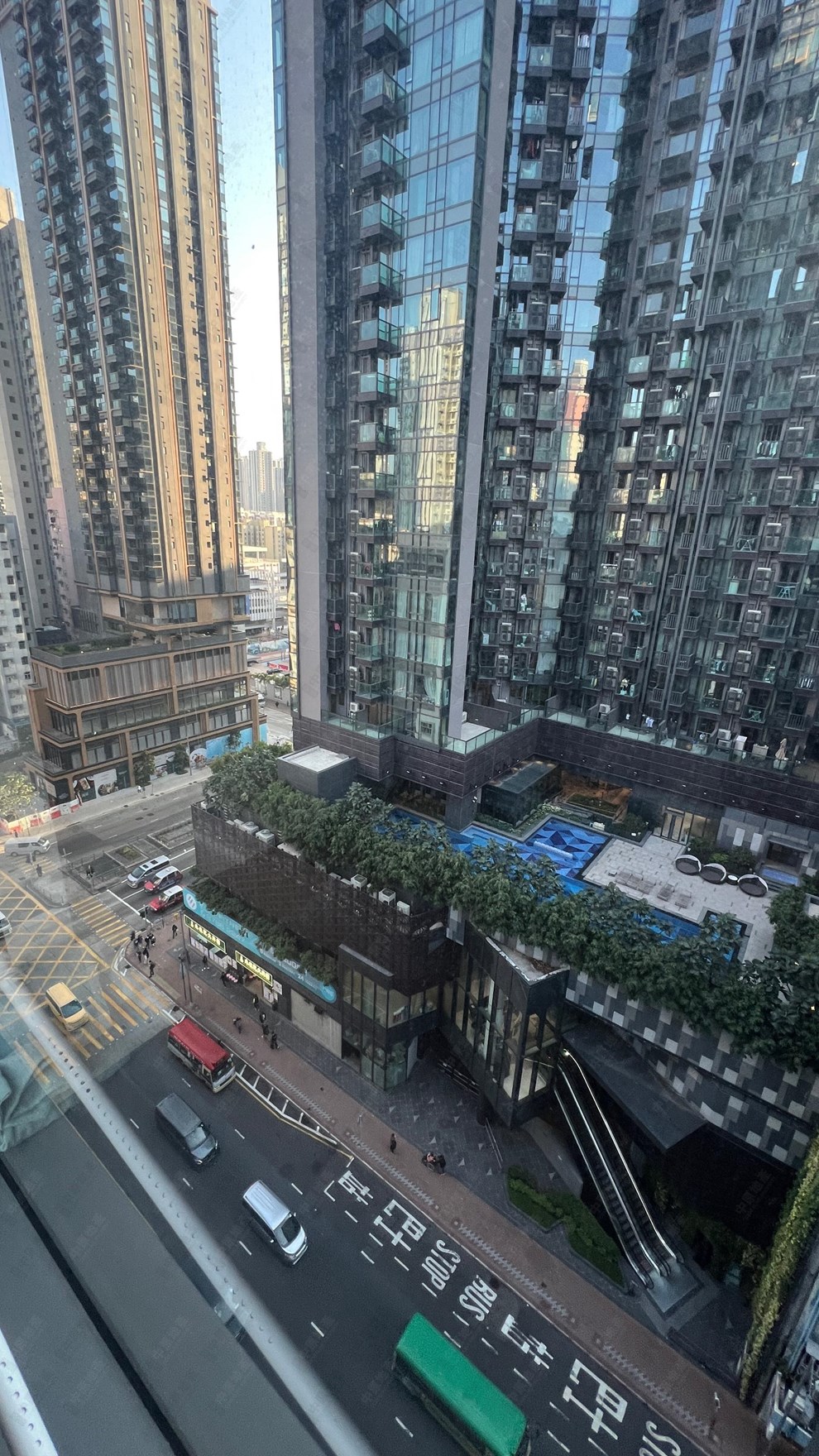 窗外景觀-由睡房