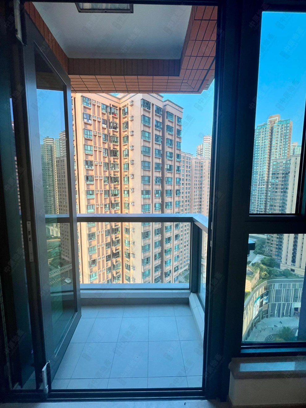 窗外景觀-由客廳