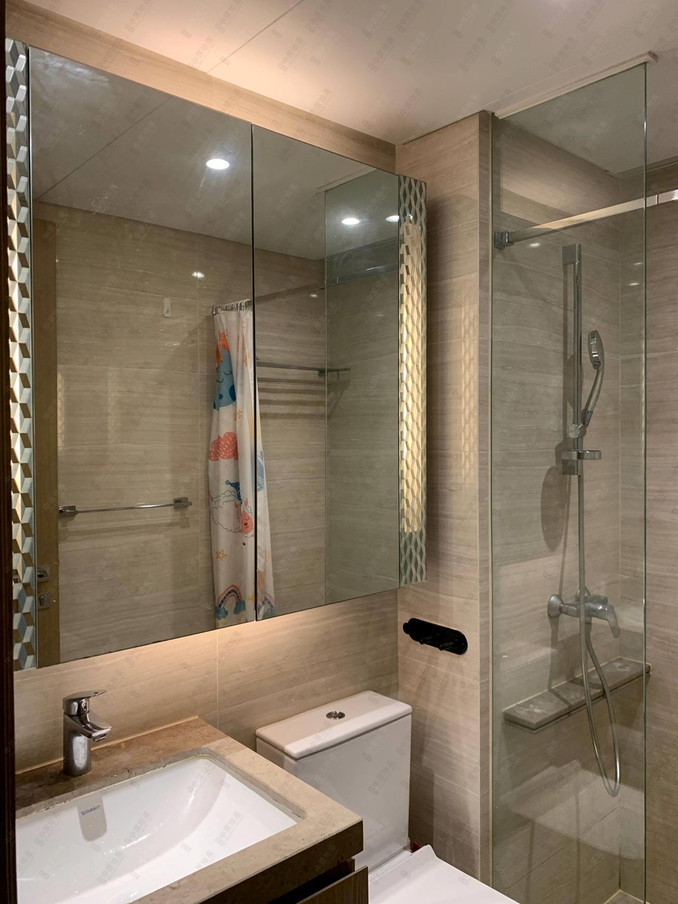 Unit Interior-Bathroom