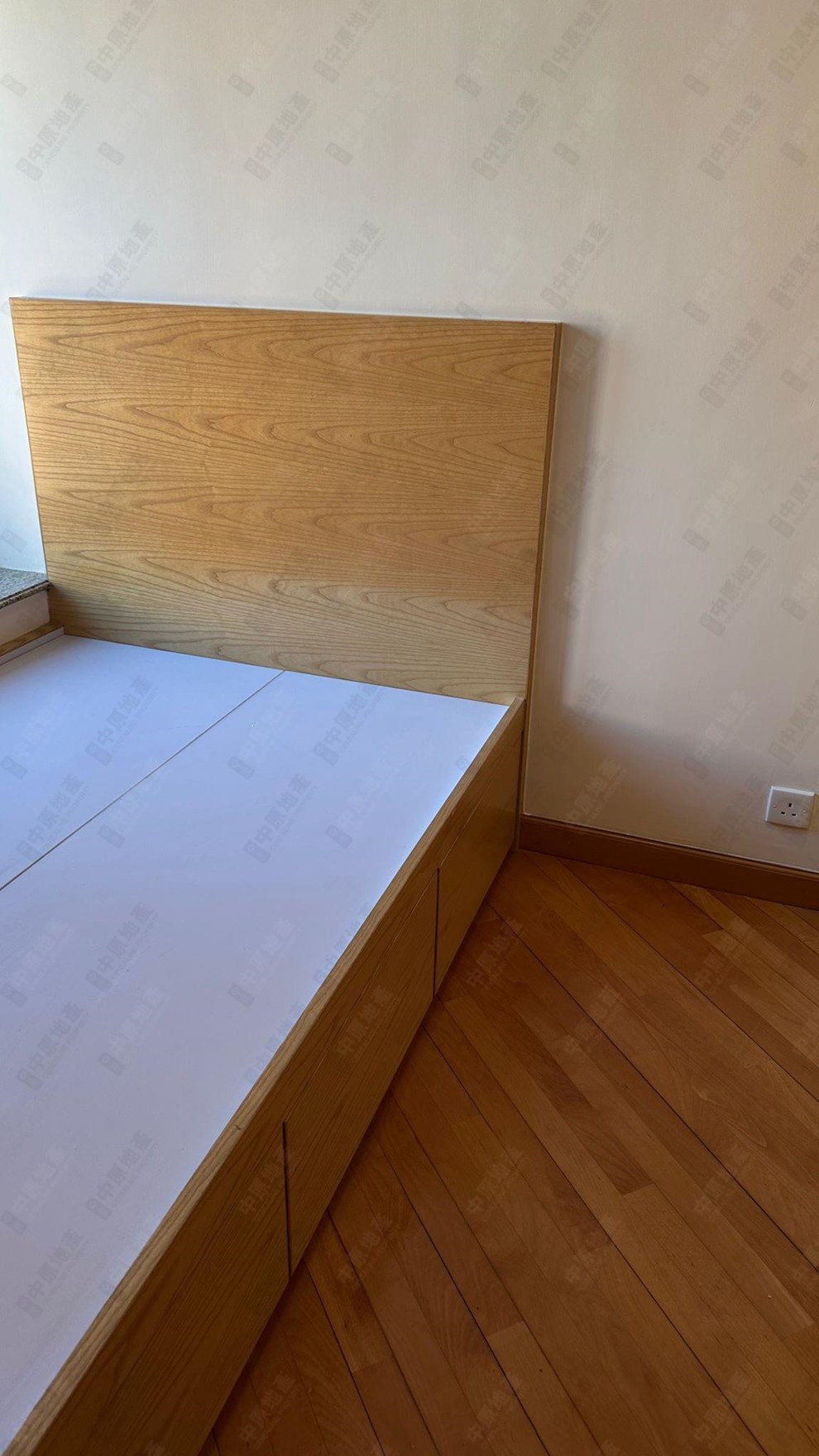 Unit Interior-Master Bedroom