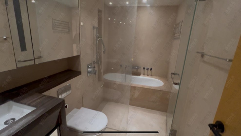 Unit Interior-Bathroom