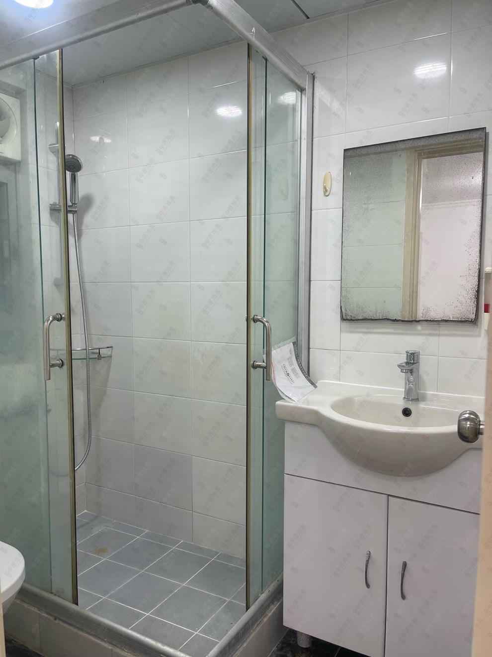 Unit Interior-Bathroom