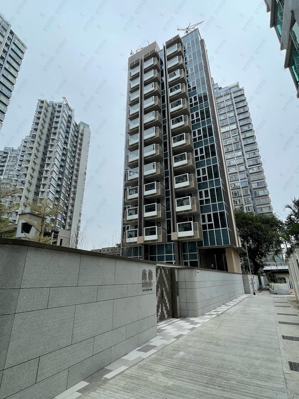 Building-Outlook