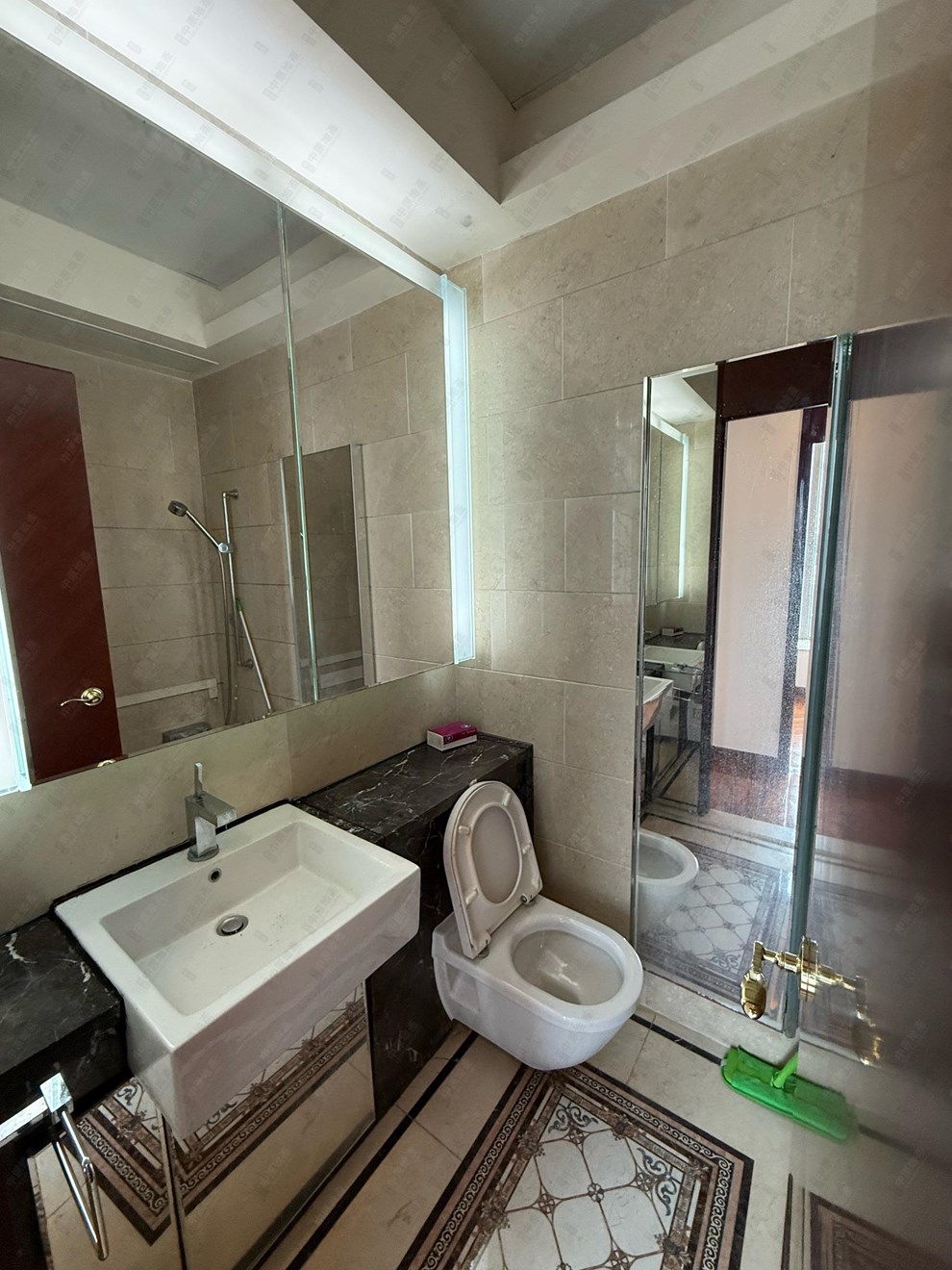 Unit Interior-Bathroom