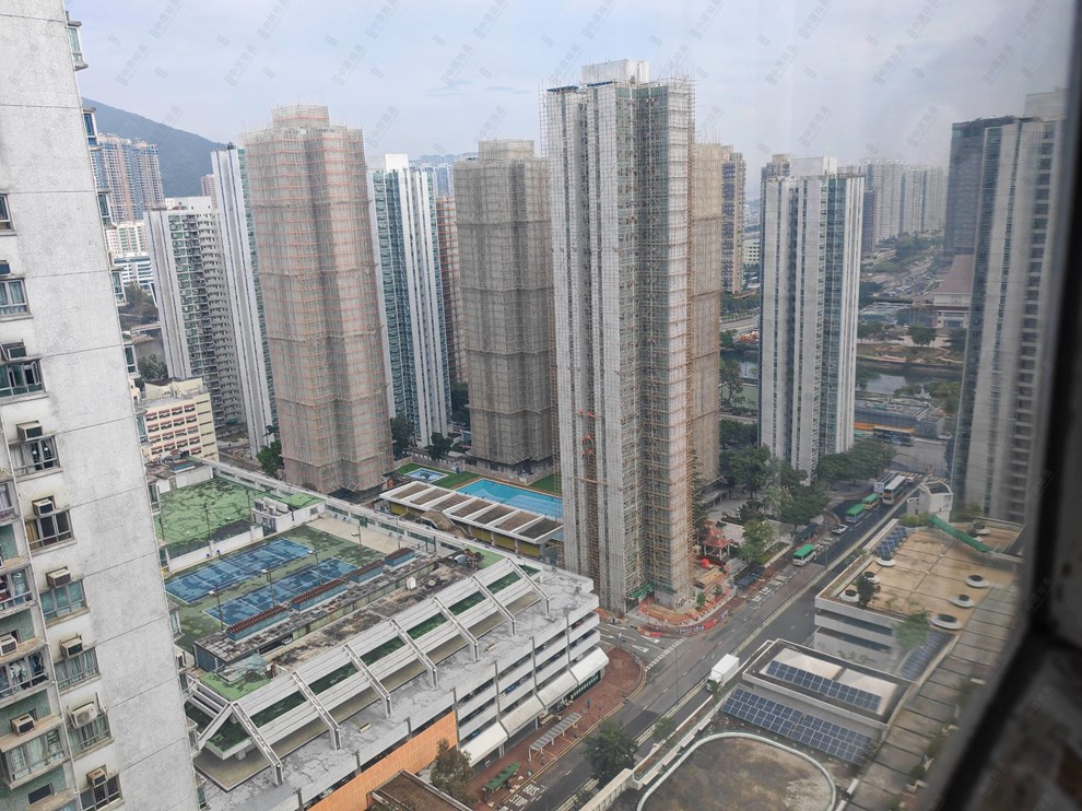 窗外景观-由睡房