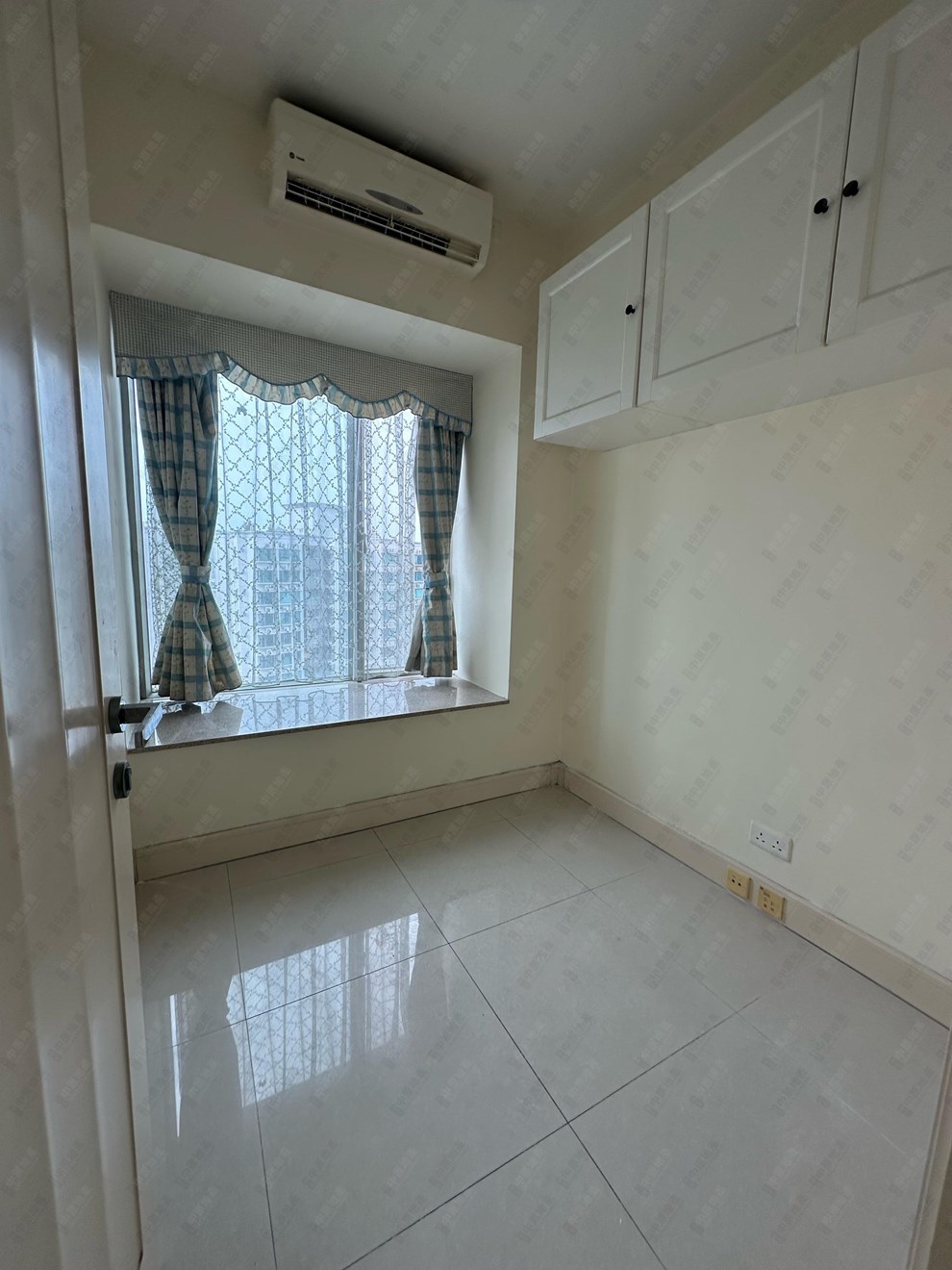 Unit Interior-Bedroom