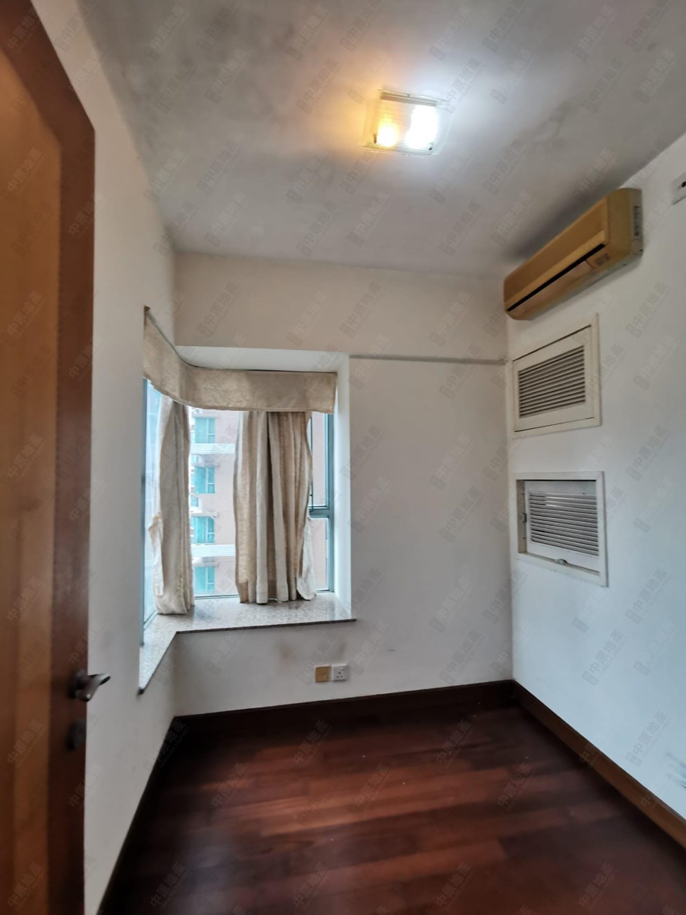 Unit Interior-Bedroom