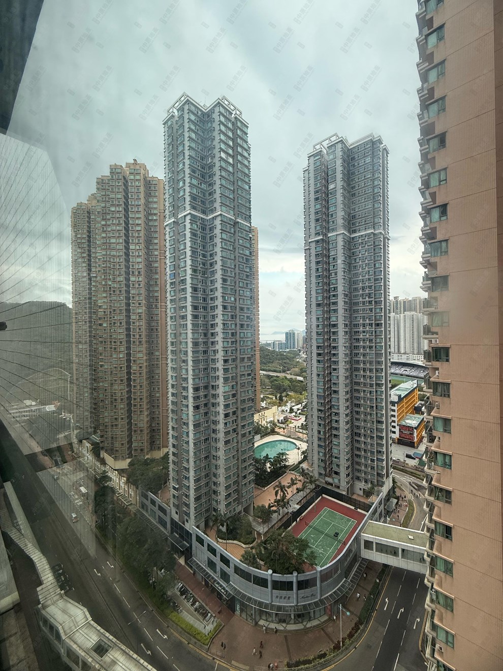 Nearby Environment-Nearby View
