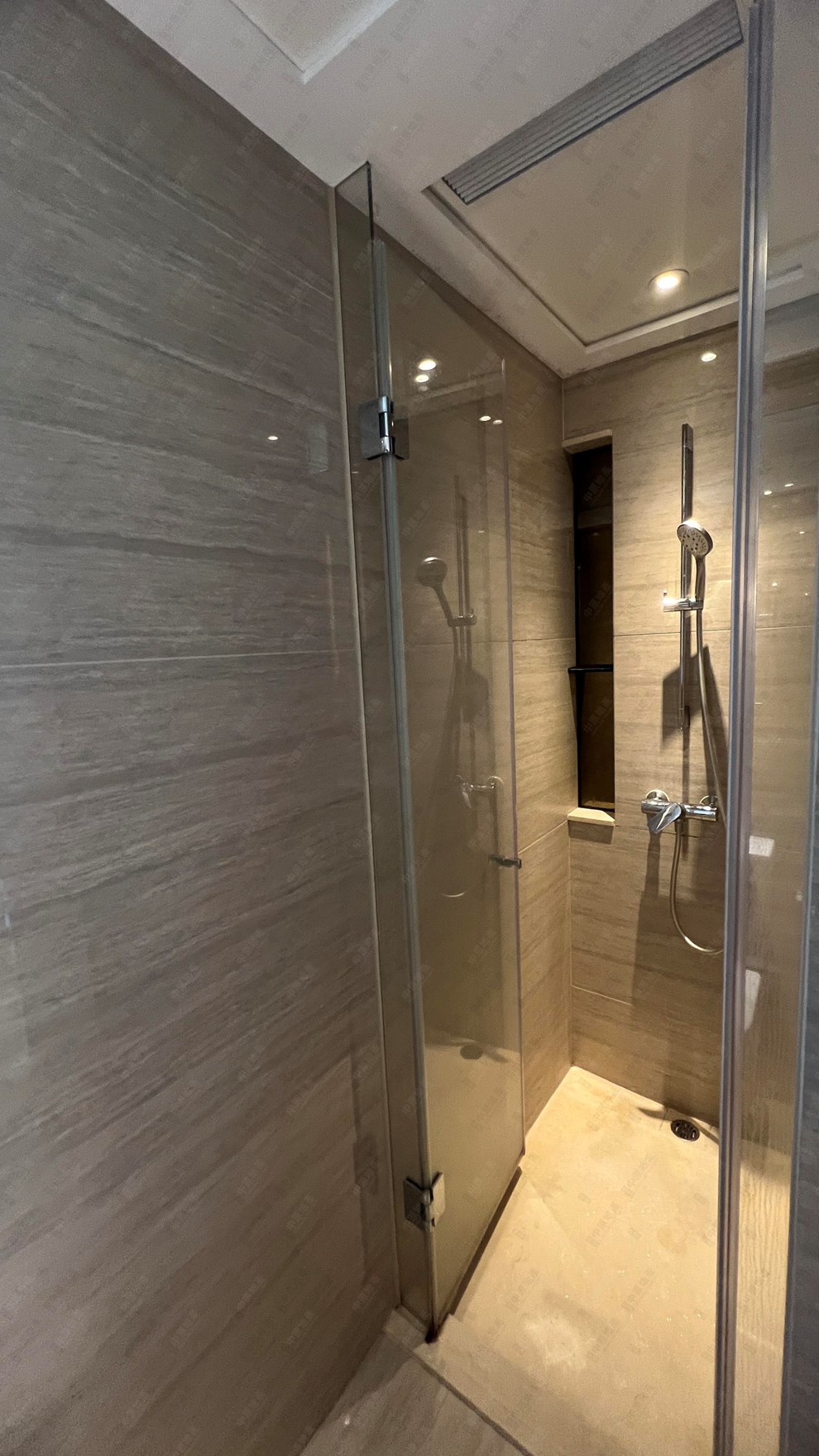 Unit Interior-Bathroom