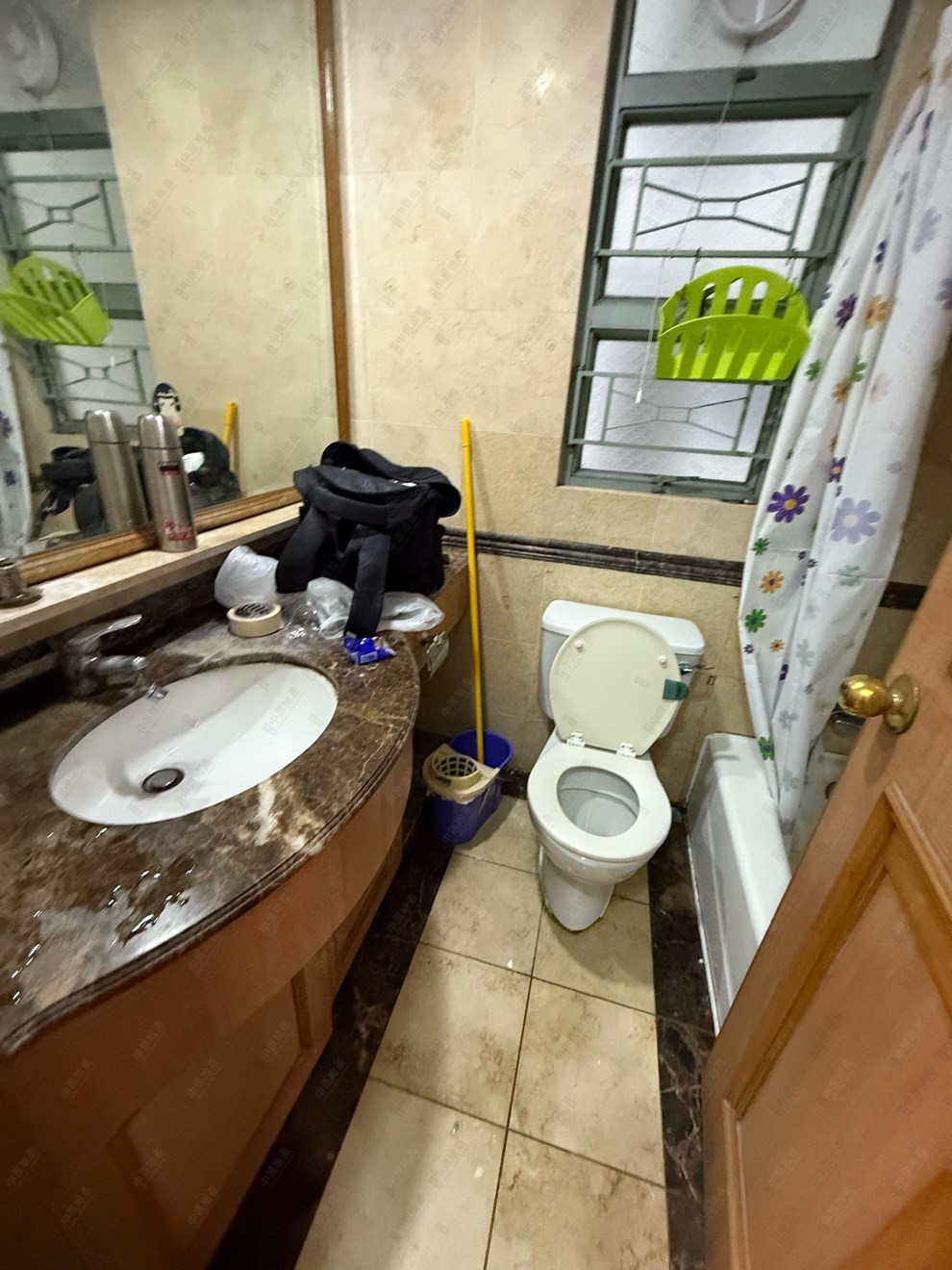 Unit Interior-Bathroom