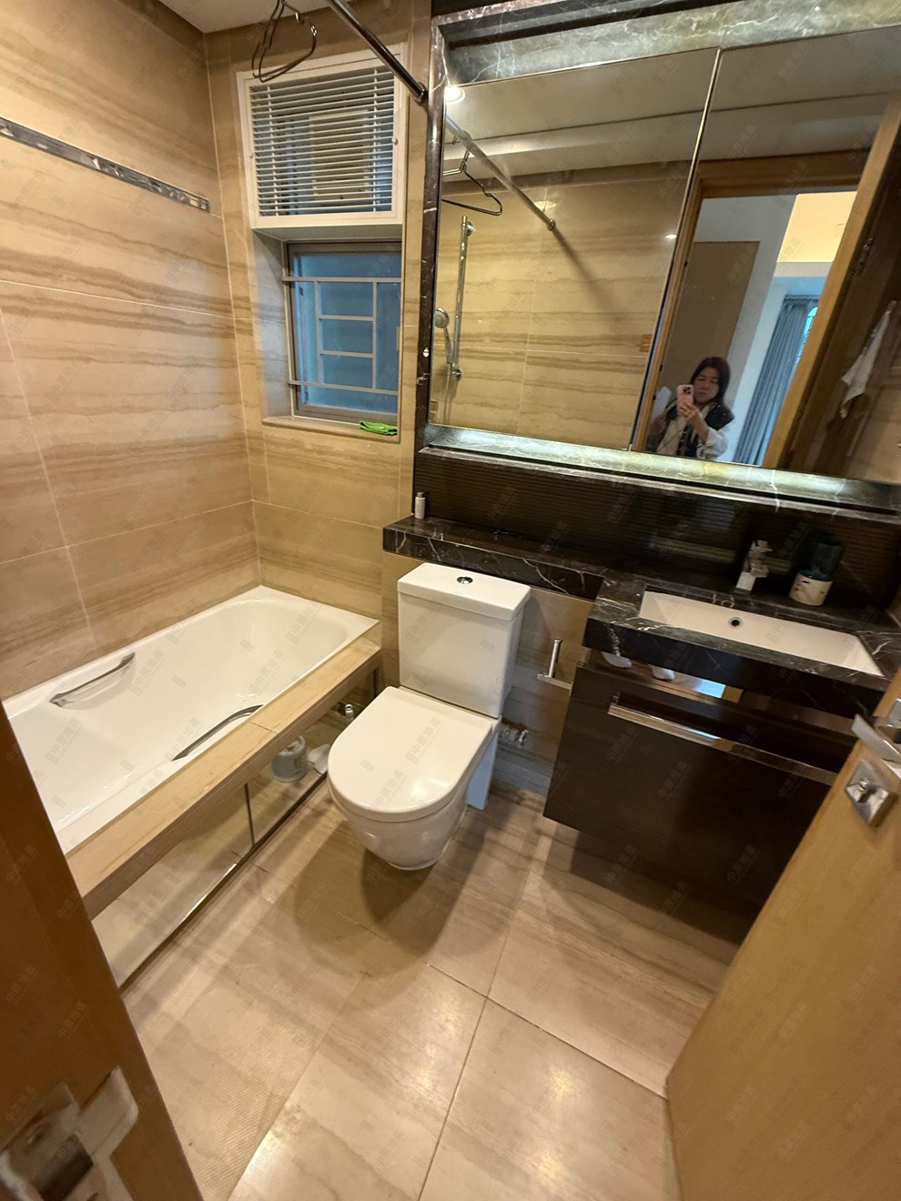 Unit Interior-Bathroom