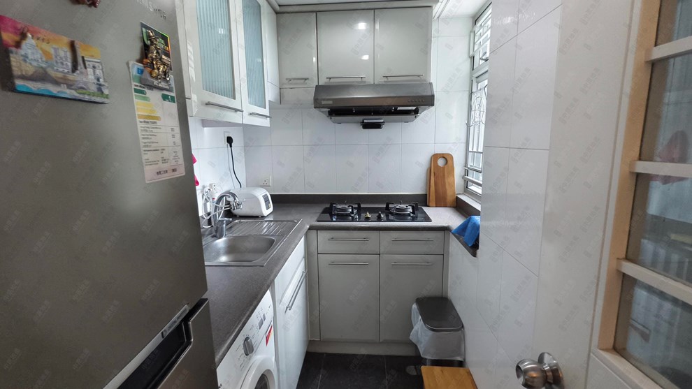 Unit Interior-Kitchen