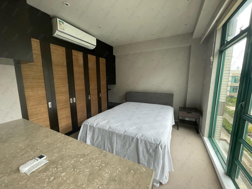 Unit Interior-Master Bedroom