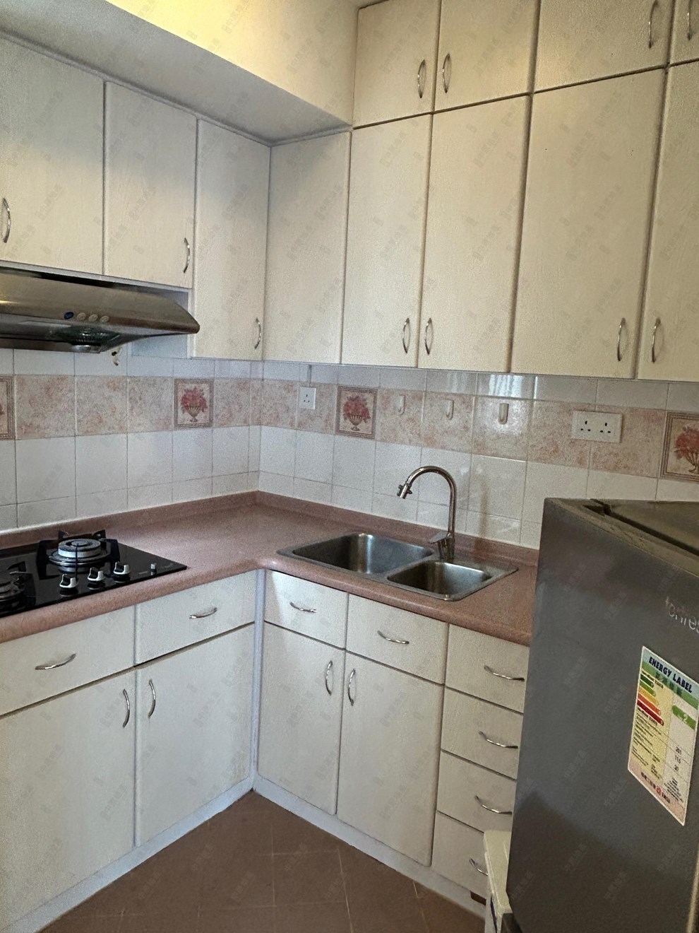 Unit Interior-Kitchen