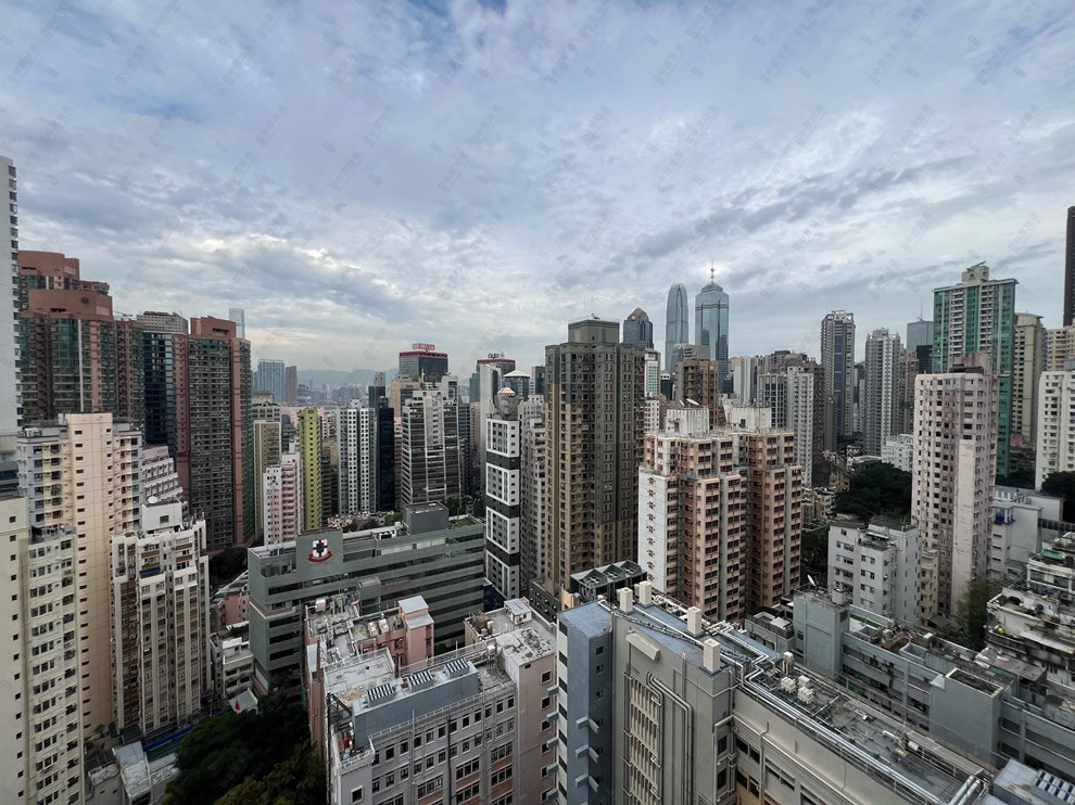 窗外景觀-由睡房