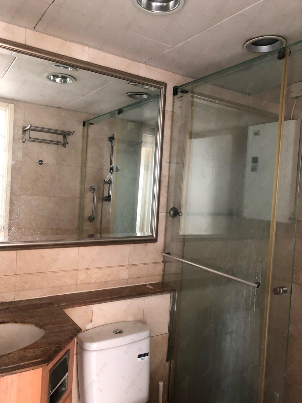 Unit Interior-Washroom
