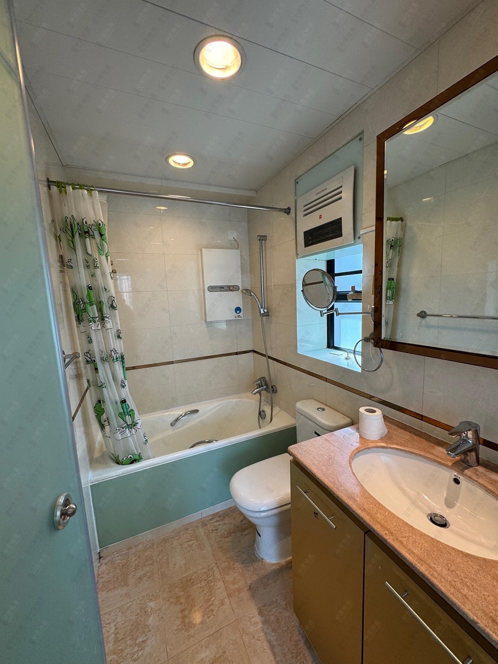 Unit Interior-Master Bathroom