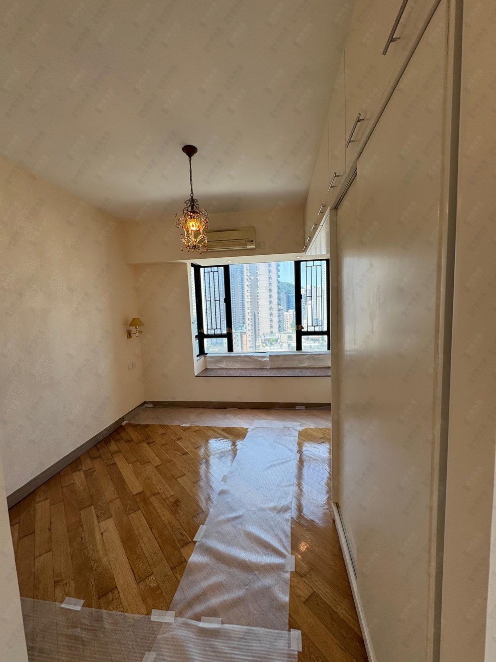 Unit Interior-Master Bedroom