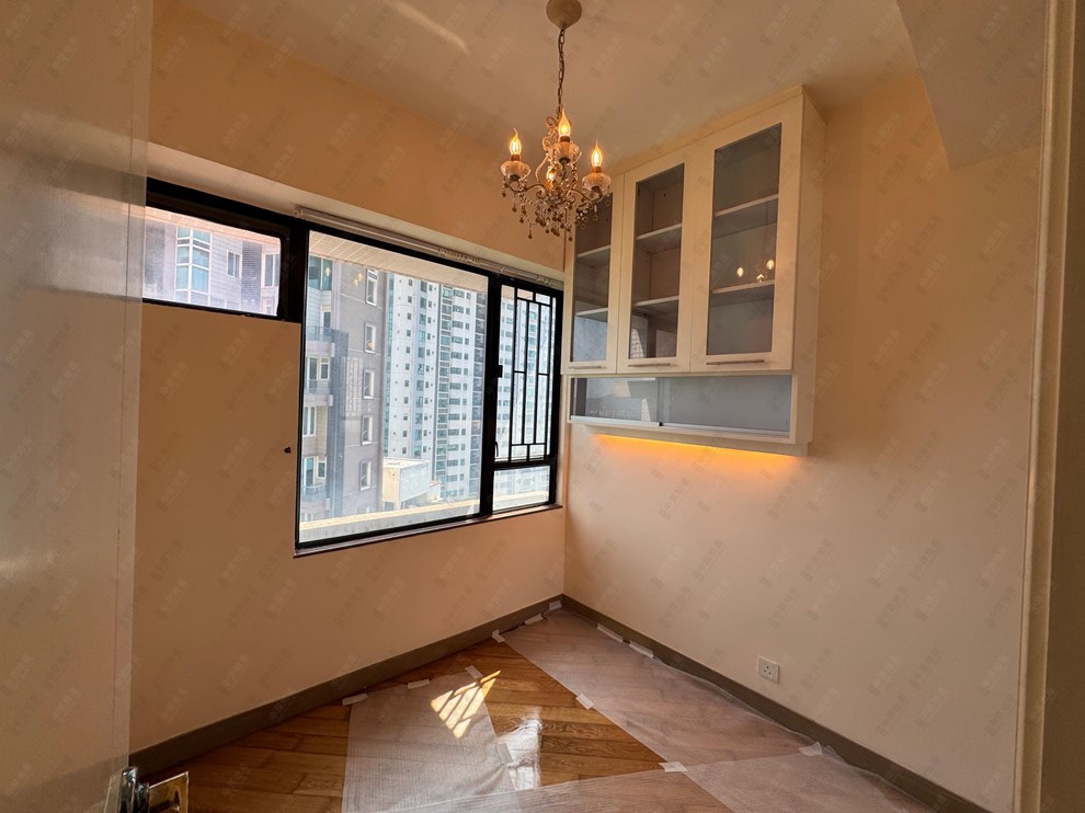 Unit Interior-Master Bedroom