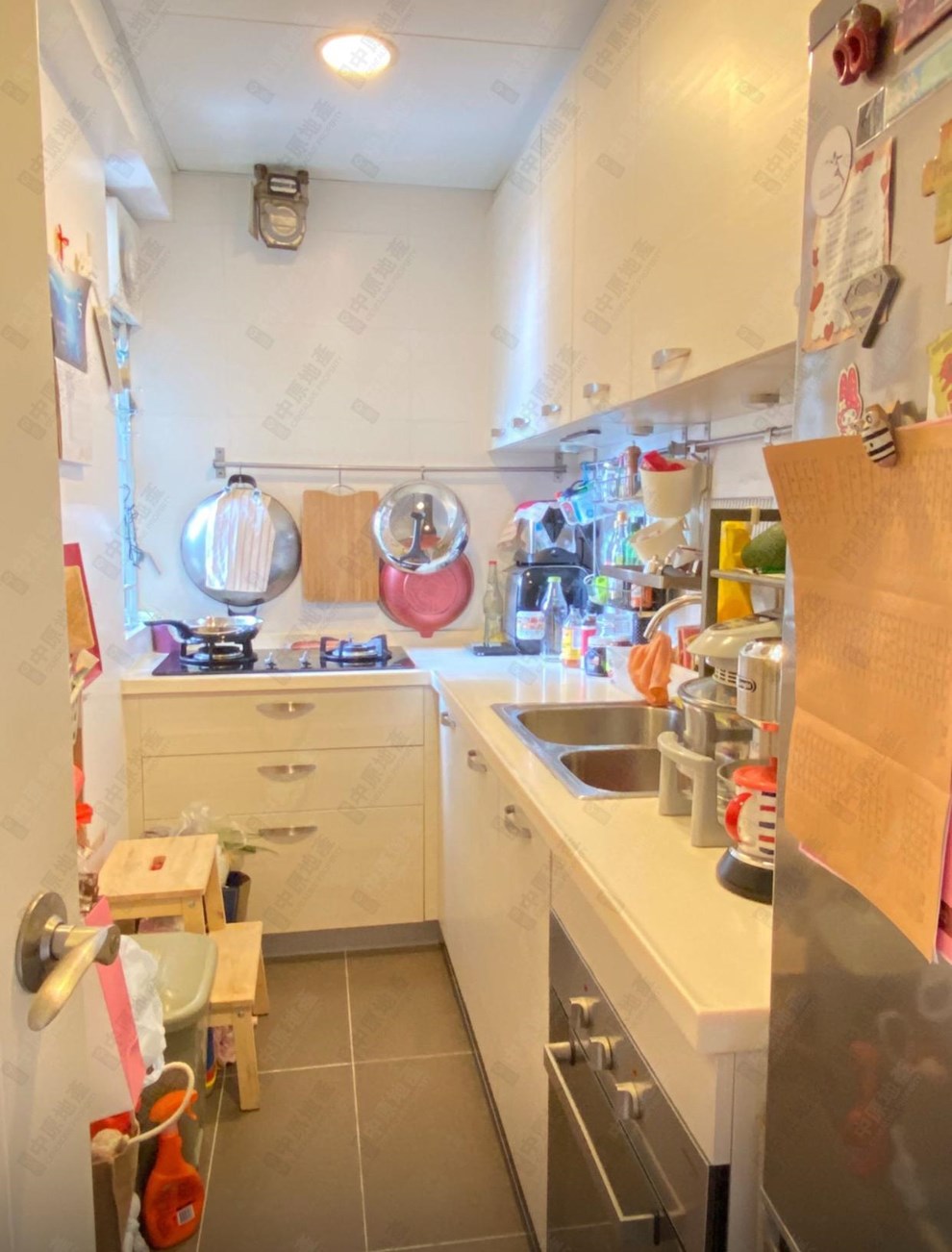 Unit Interior-Kitchen