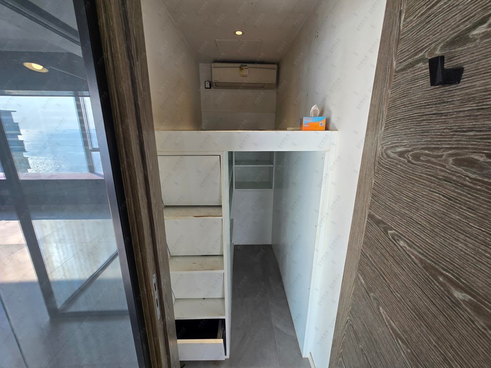 Unit Interior-Maids Room